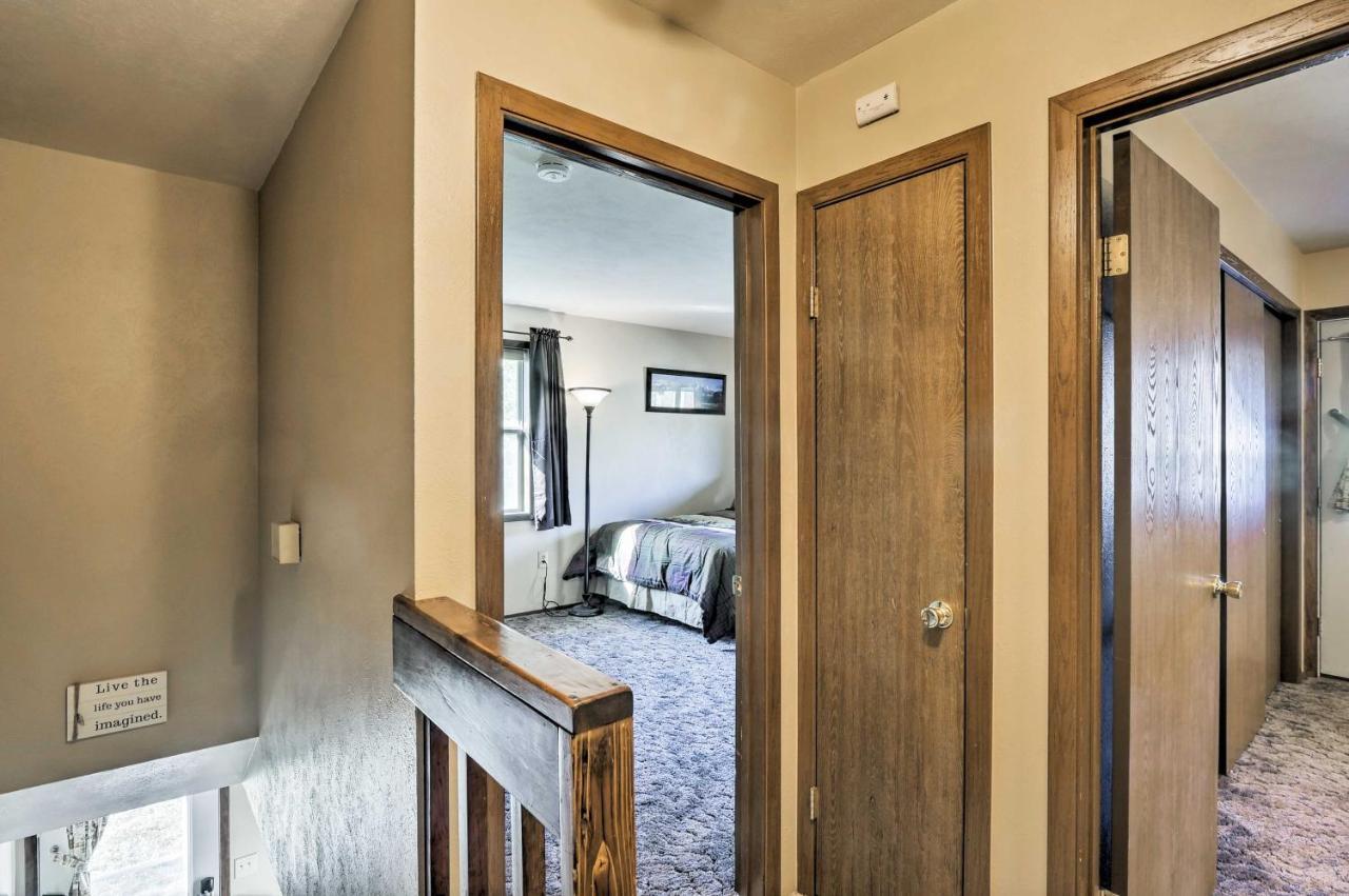 Grand Lake Condo With Balcony - 1 Block To Water! エクステリア 写真